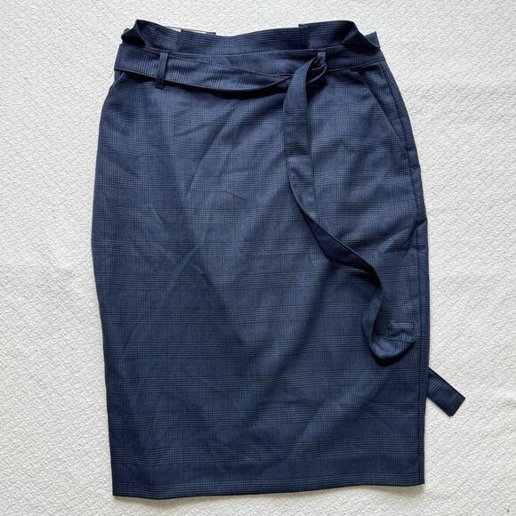 NWT Banana Republic Skirt Women Sz OOP Blue Plaid Belted Pencil Skirt Office - Picture 2 of 7